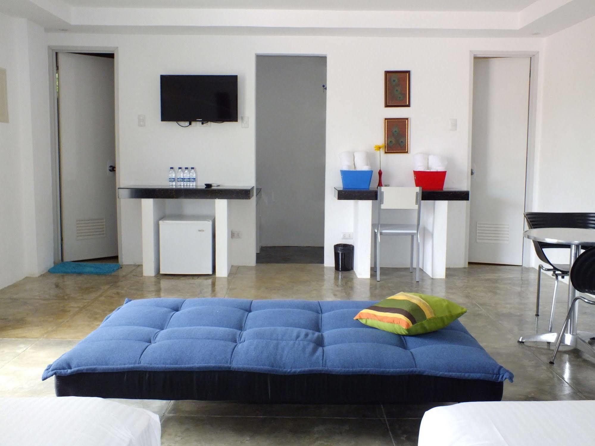 Paboreal Boutique Hotel Пуэрто-Принцеса Экстерьер фото