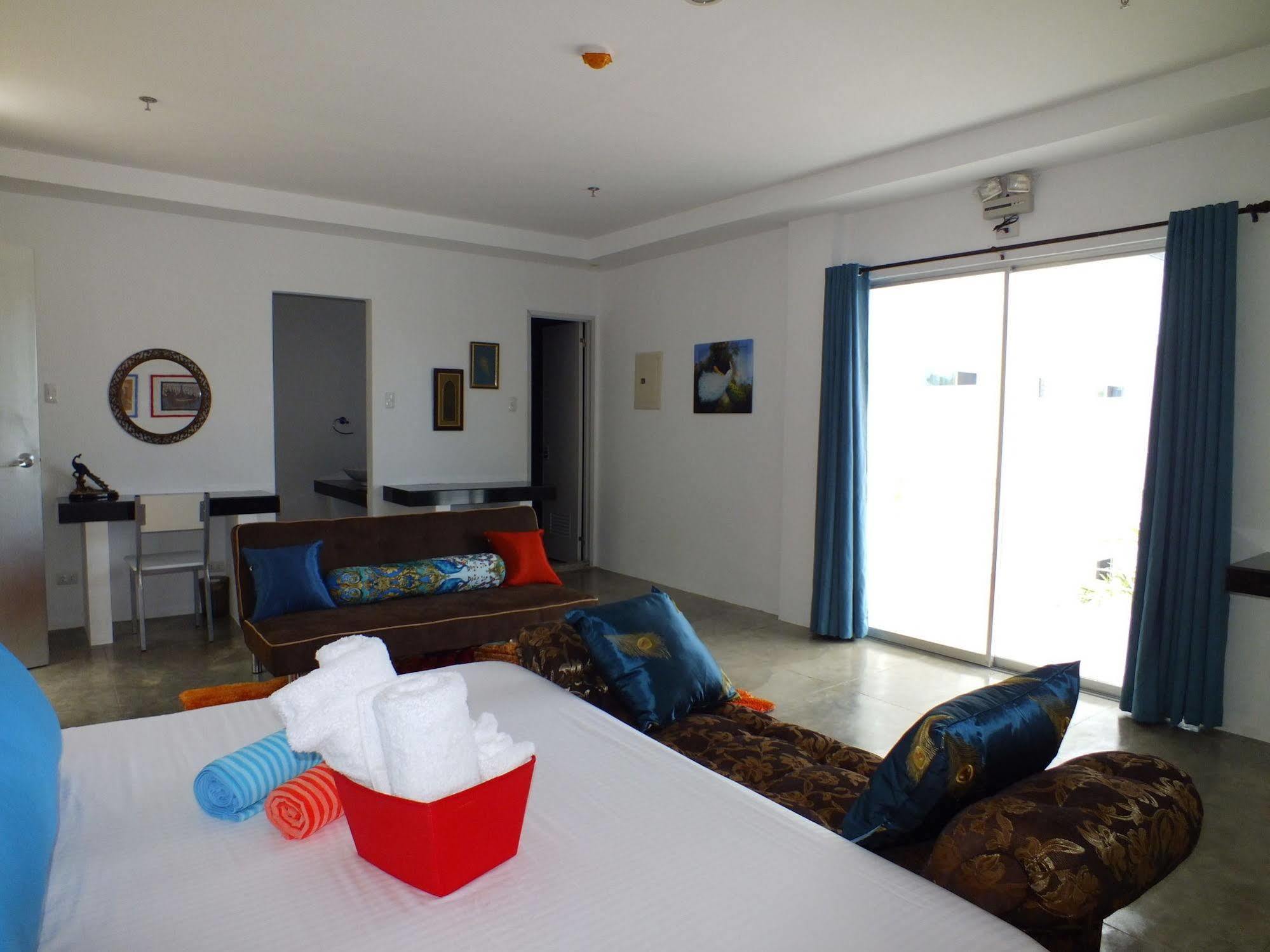 Paboreal Boutique Hotel Пуэрто-Принцеса Экстерьер фото